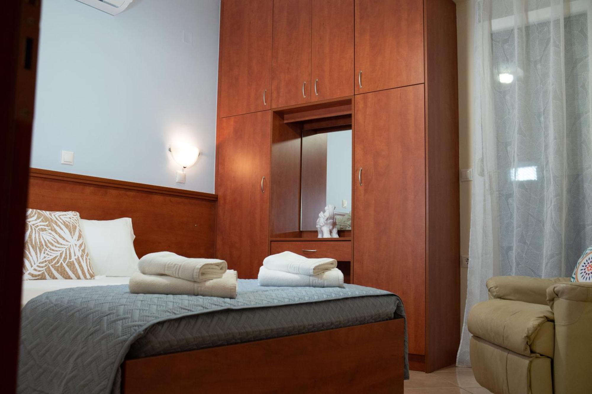 Prince Apartments 볼리소스 객실 사진